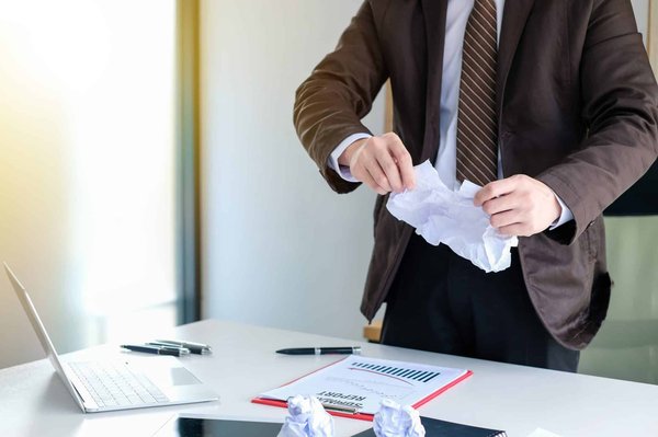 Comment bien rédiger une lettre pour résilier un contrat ?